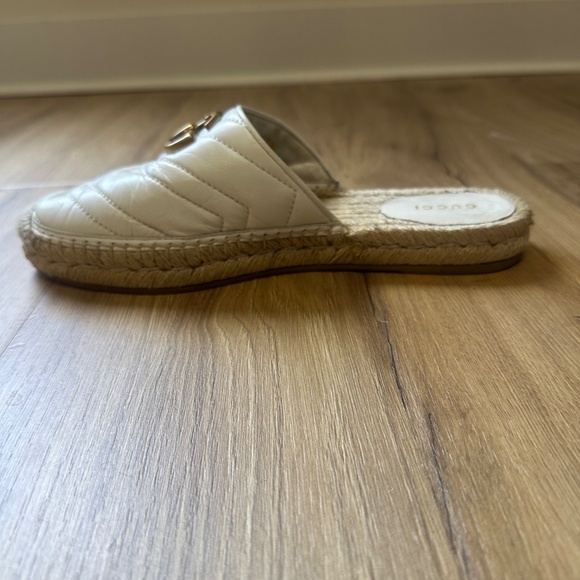 Gucci White Quilted Pattern Espadrille Mules | Authentic - Picture 9 of 14